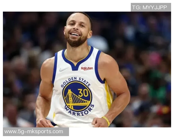 库里穿艾弗森签名鞋引热议艾弗森幽默回应称赞那个男人