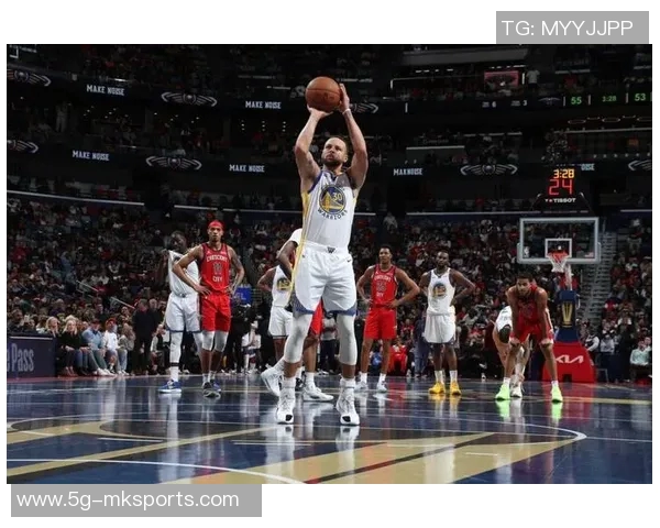 克莱44次出手无罚球仍砍25分库里大鸟雷阿伦同登历史榜单