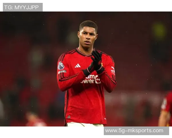 记者透露迭戈莱昂冬窗或外租离队球员渴望在曼联之外获得更多出场机会 记者透露迭戈莱昂冬窗或外租离队球员渴望在曼联之外获得更多出场机会