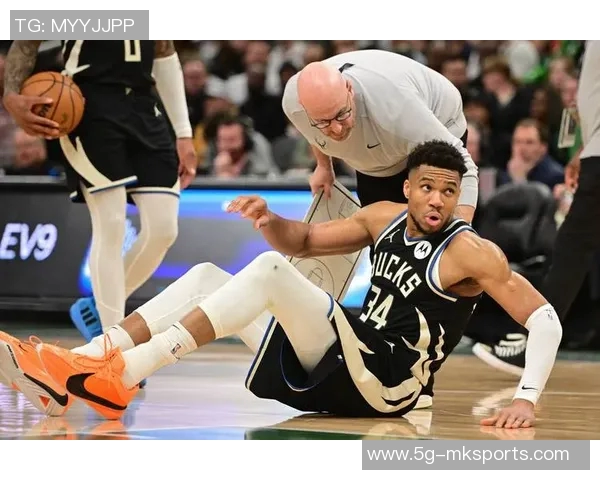 名记透露联盟普遍看法字母哥与AD交易或将推迟至休赛期